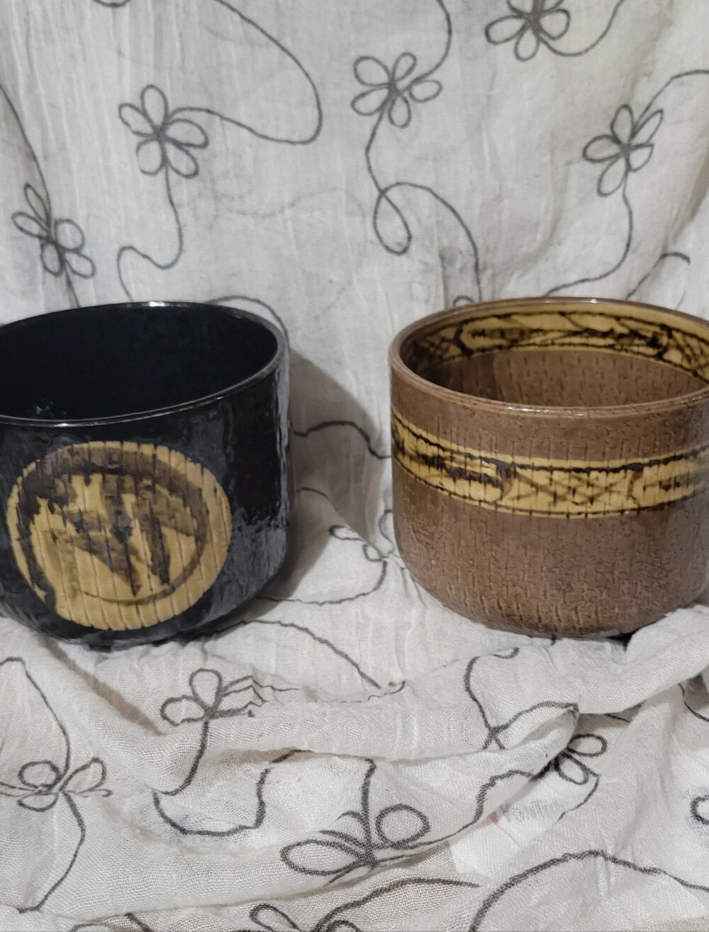 Set of 2 traditional Japanese ceramic cup or small bowls  EUC
